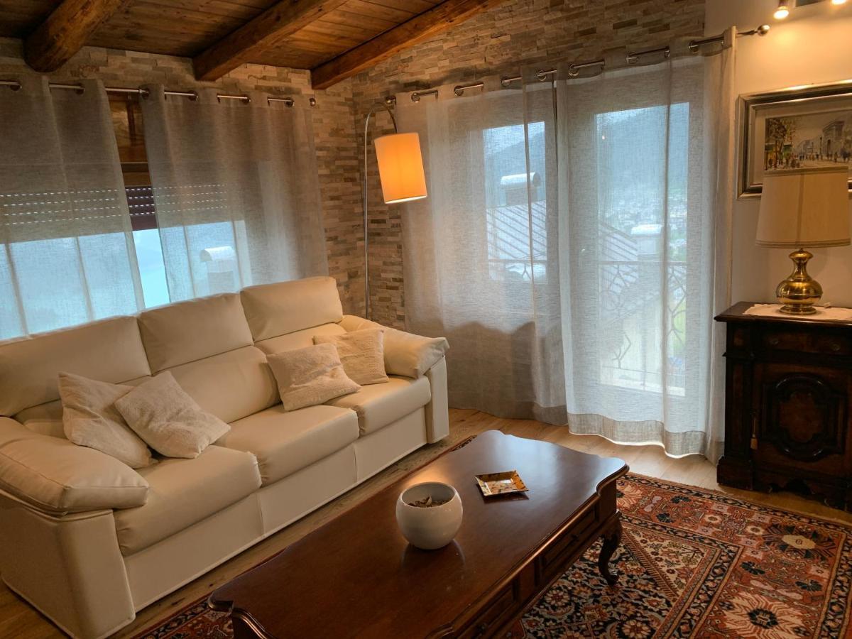 Aparthotel Mansarda La Soffitta Domegge di Cadore Exterior foto