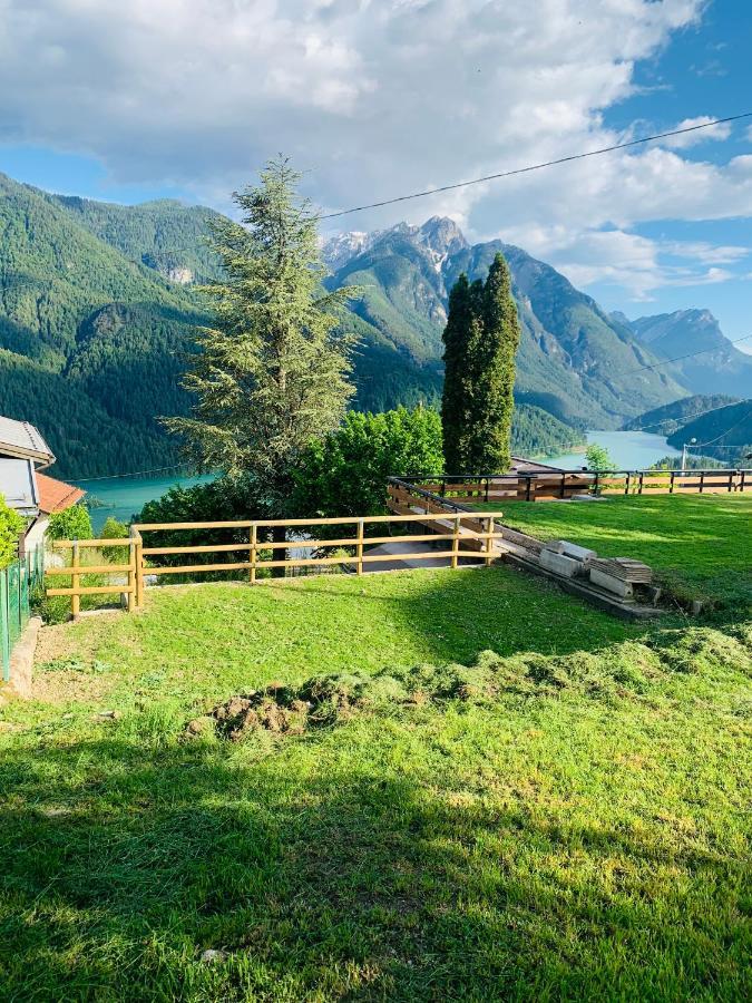 Aparthotel Mansarda La Soffitta Domegge di Cadore Exterior foto