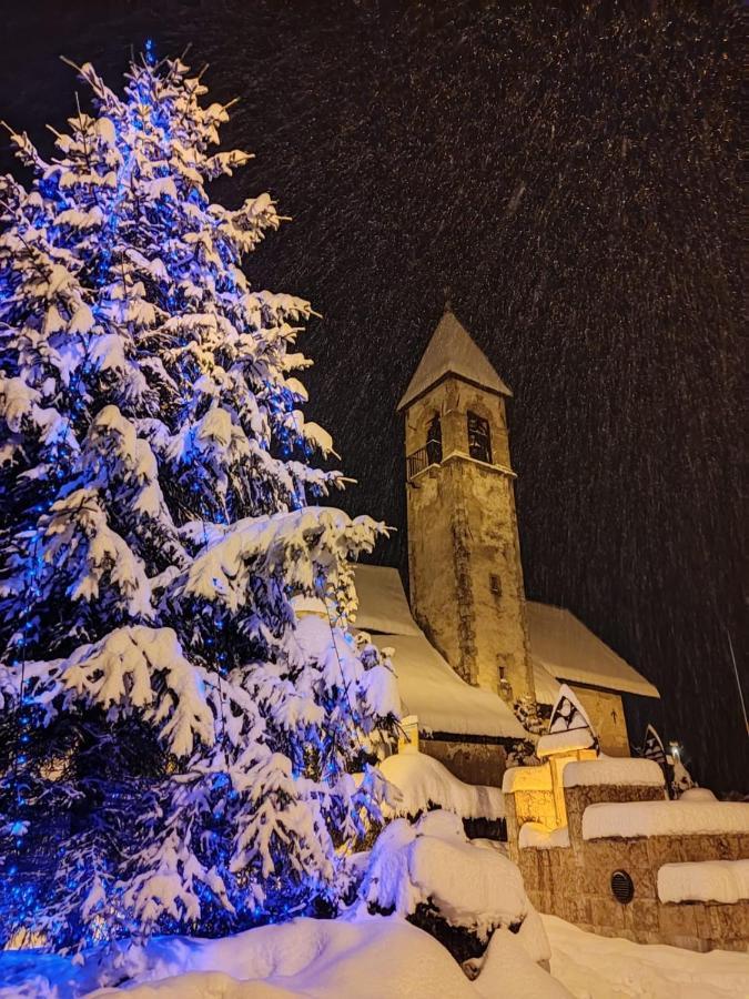 Aparthotel Mansarda La Soffitta Domegge di Cadore Exterior foto