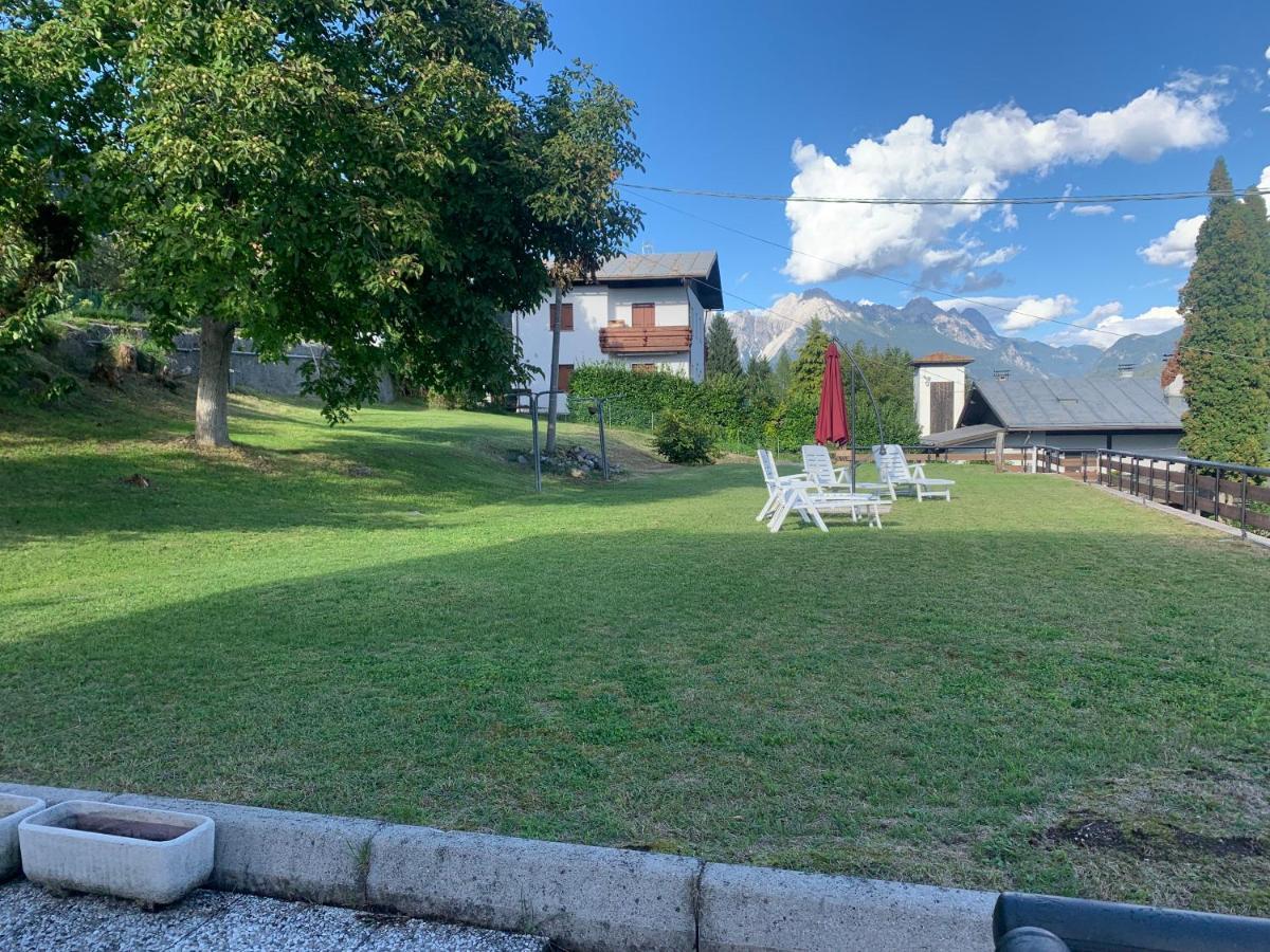 Aparthotel Mansarda La Soffitta Domegge di Cadore Exterior foto
