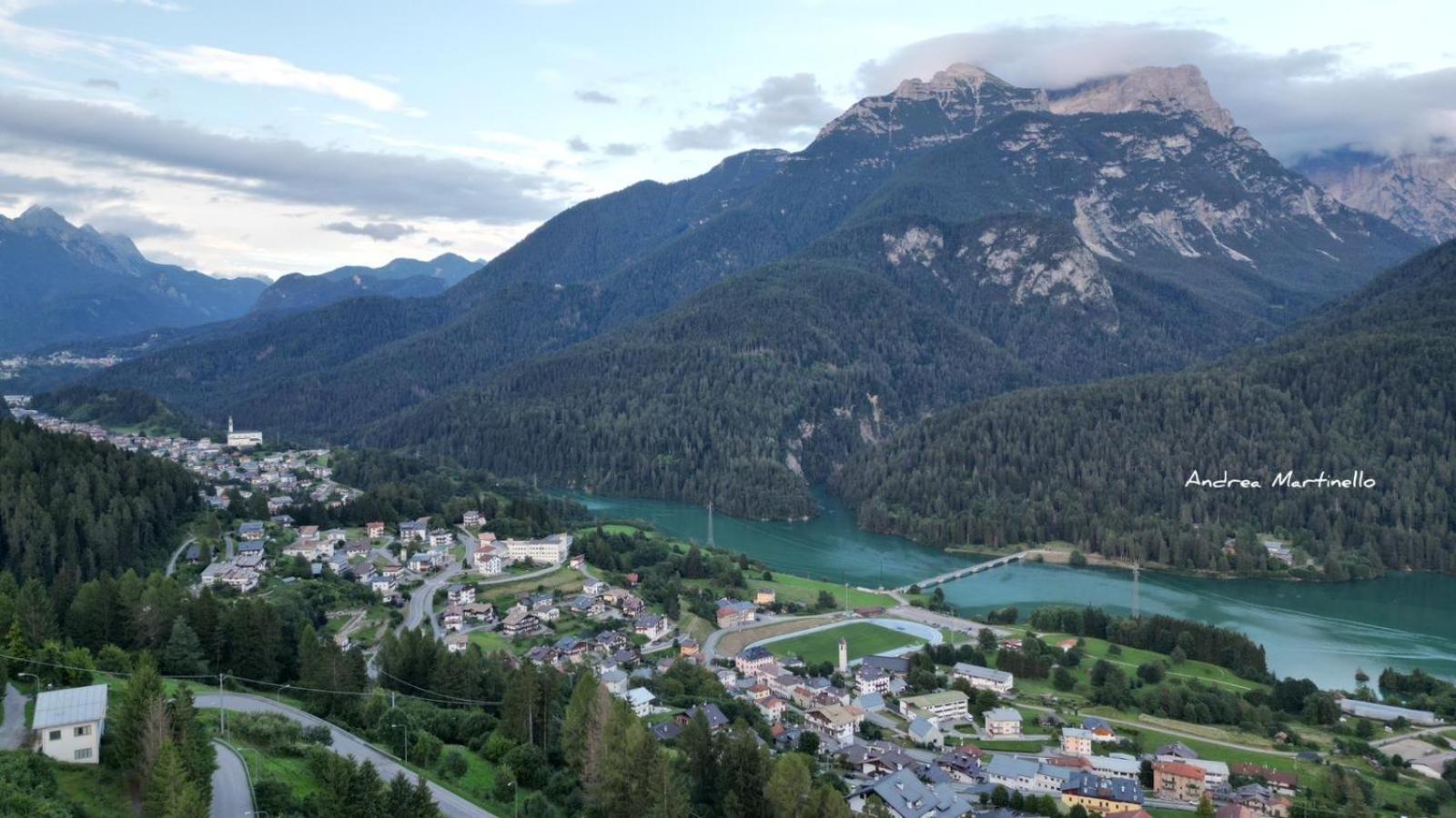 Aparthotel Mansarda La Soffitta Domegge di Cadore Exterior foto