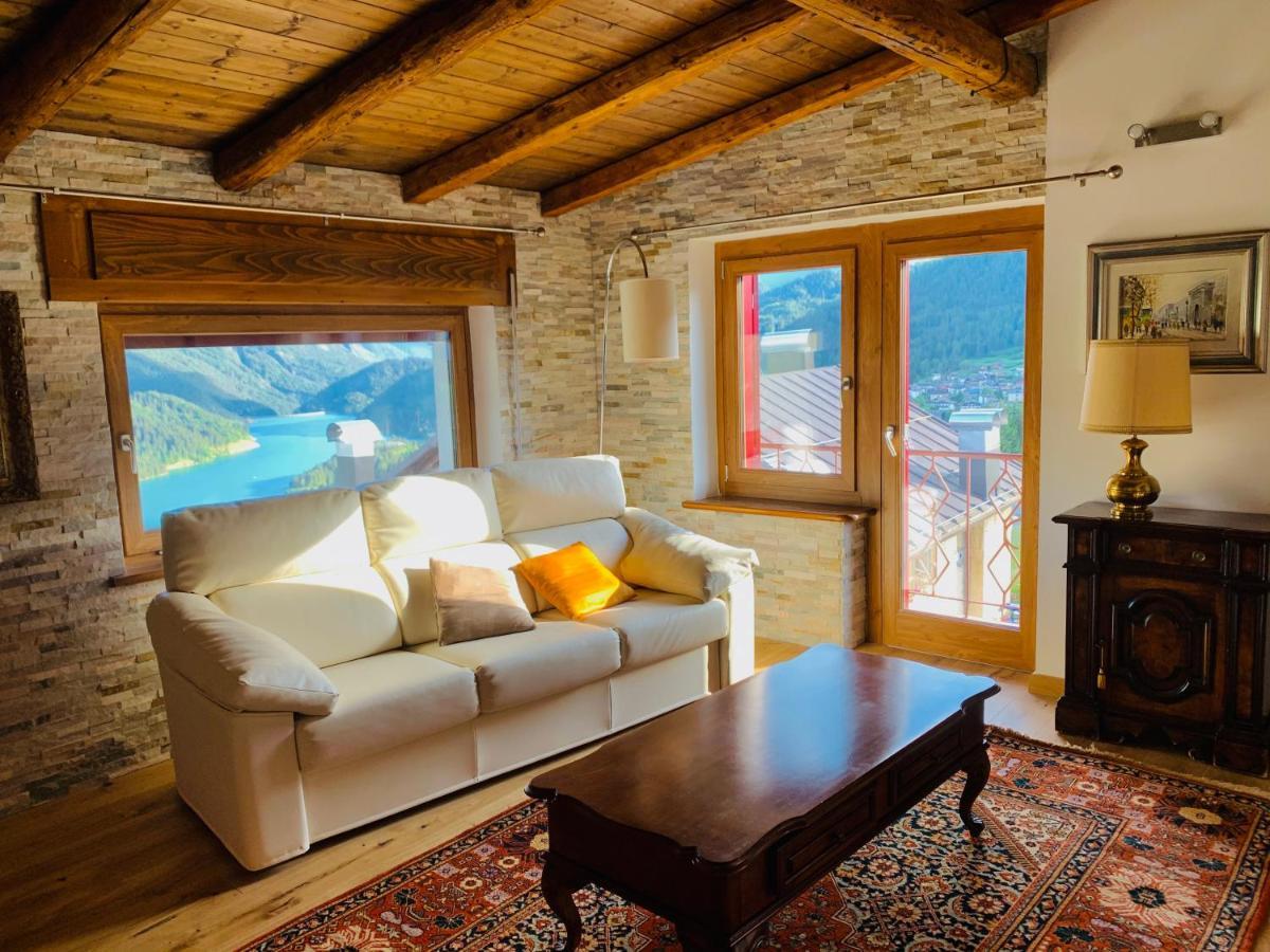 Aparthotel Mansarda La Soffitta Domegge di Cadore Exterior foto